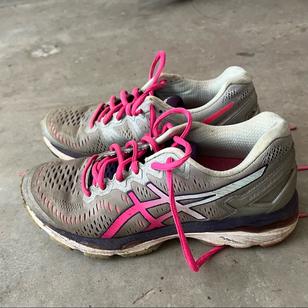Used white and pink ASICS sneakers